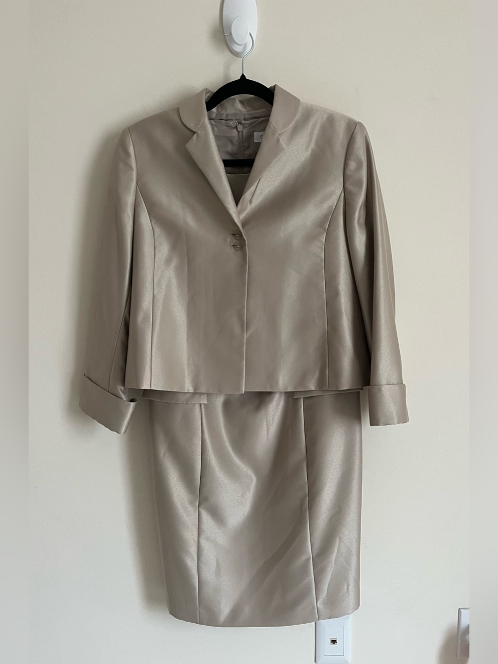 Calvin Klein Beige Jacket Sheath Dress Set Cocktail Wedding Work Sz 8 EUC.